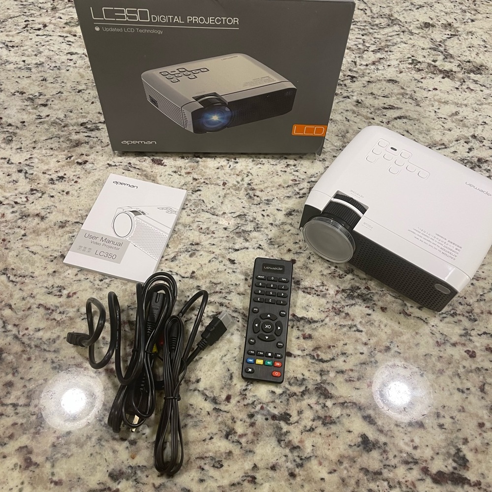 Apeman Lc350 projector